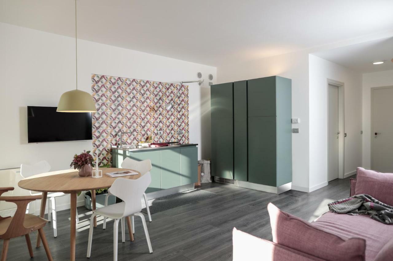 Manciuno Apartment